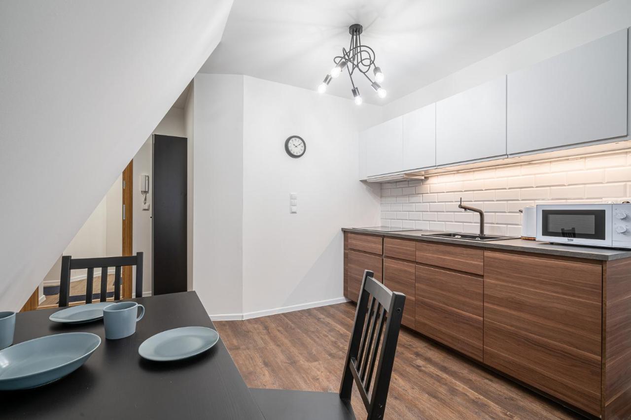 ✰Mansarda Na Bialoskorniczej✰5 Minut Od Rynku Wroclaw Exterior photo